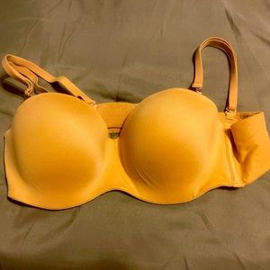 NWT Victoria Secret Strapless Bra 34B